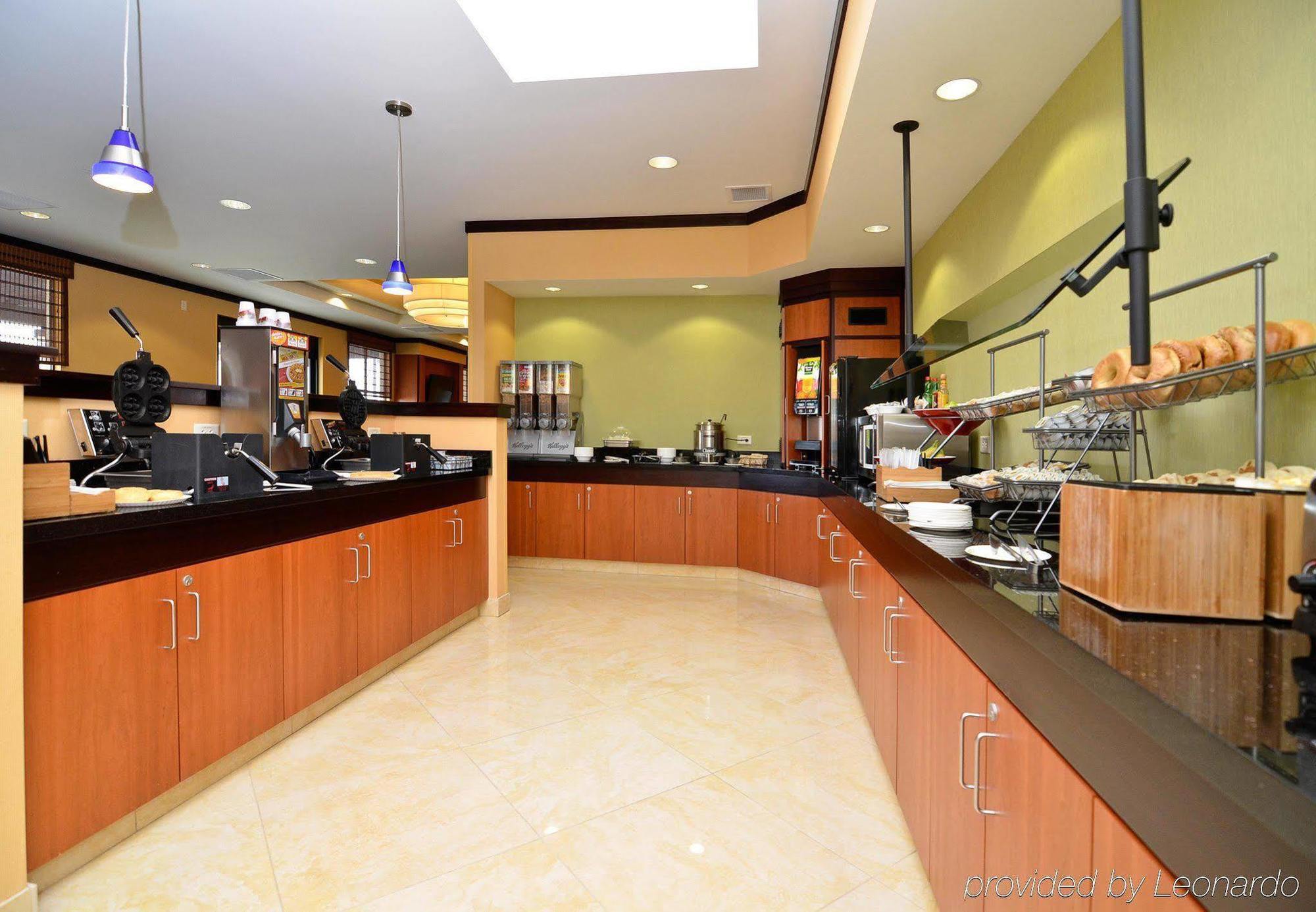 Fairfield Inn&Suites Santa Cruz - Capitola Restaurante foto